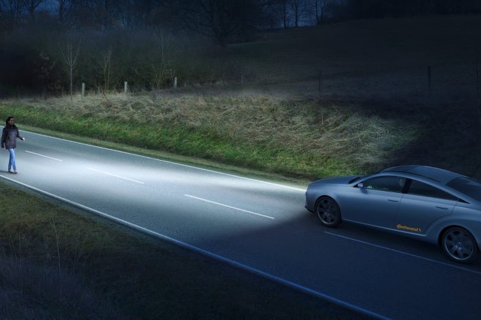 Adaptable headlights could improve road safety by 2020