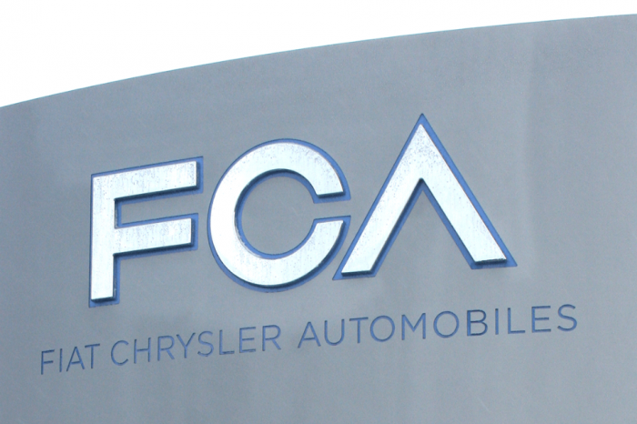 Fiat Chrysler signs EV charge point deals with Enel, Engie