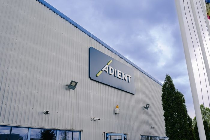 ADIENT wants 120 new employees for the factory in Ploiesti