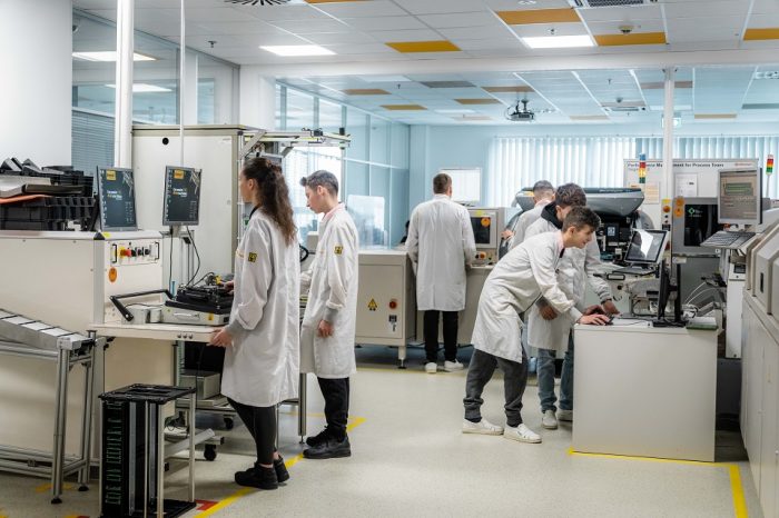 Dual Vocational School: Continental is accepting applications for the next school year