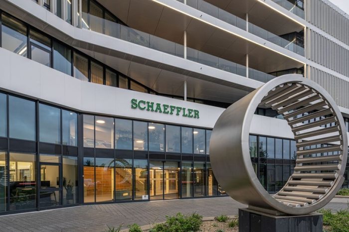 Schaeffler reports revenues of 5.7 billion euros, down 2.7 percent in Q1