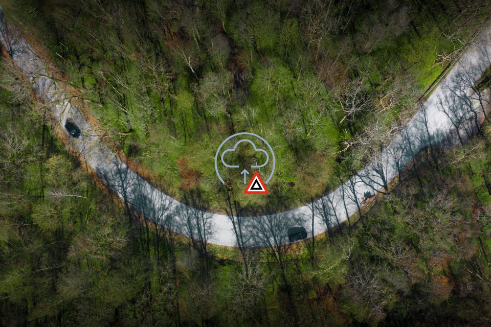 Volvo launches new intelligent safety features for EX60, EX90 and ES90